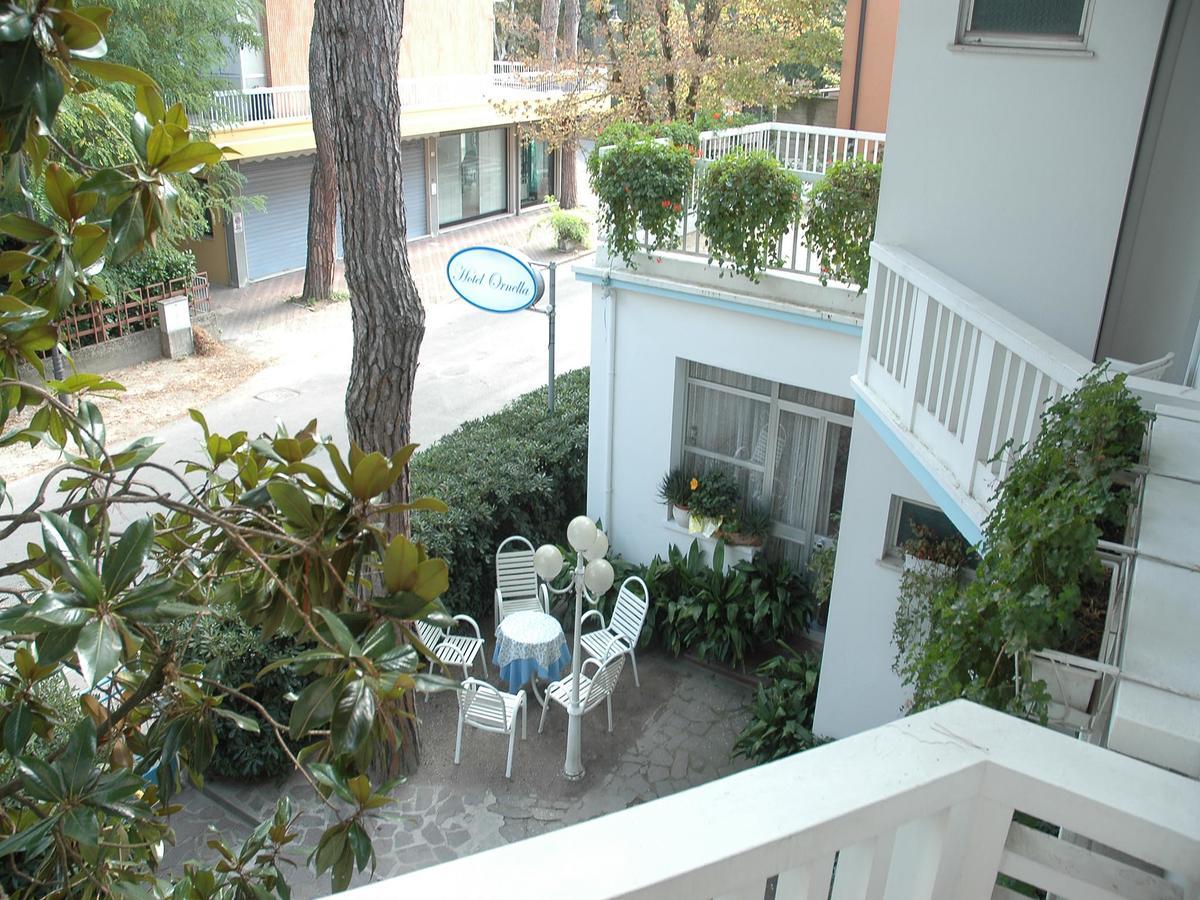 Hotel Pensione Ornella Cesenatico Exterior photo