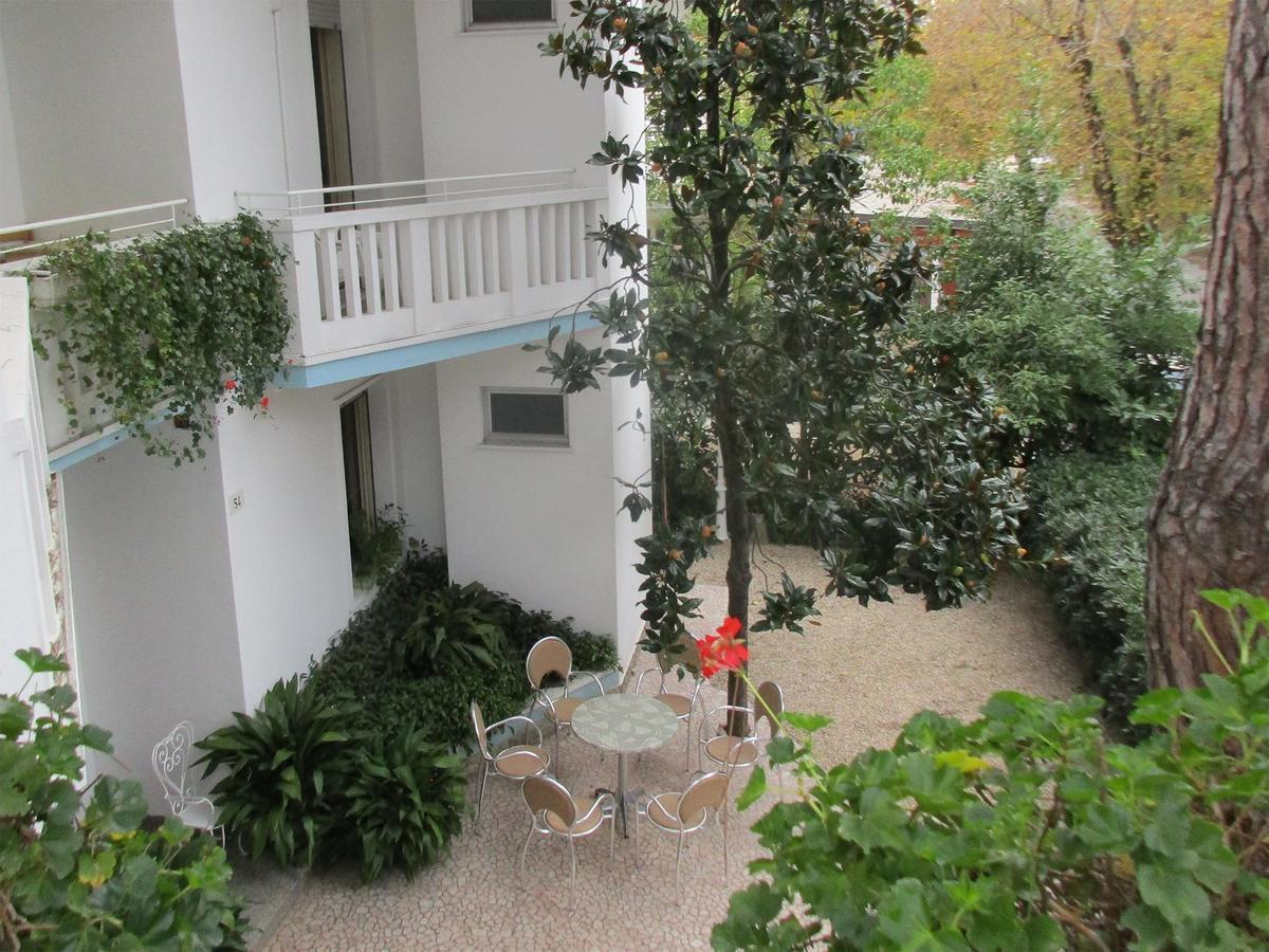 Hotel Pensione Ornella Cesenatico Exterior photo